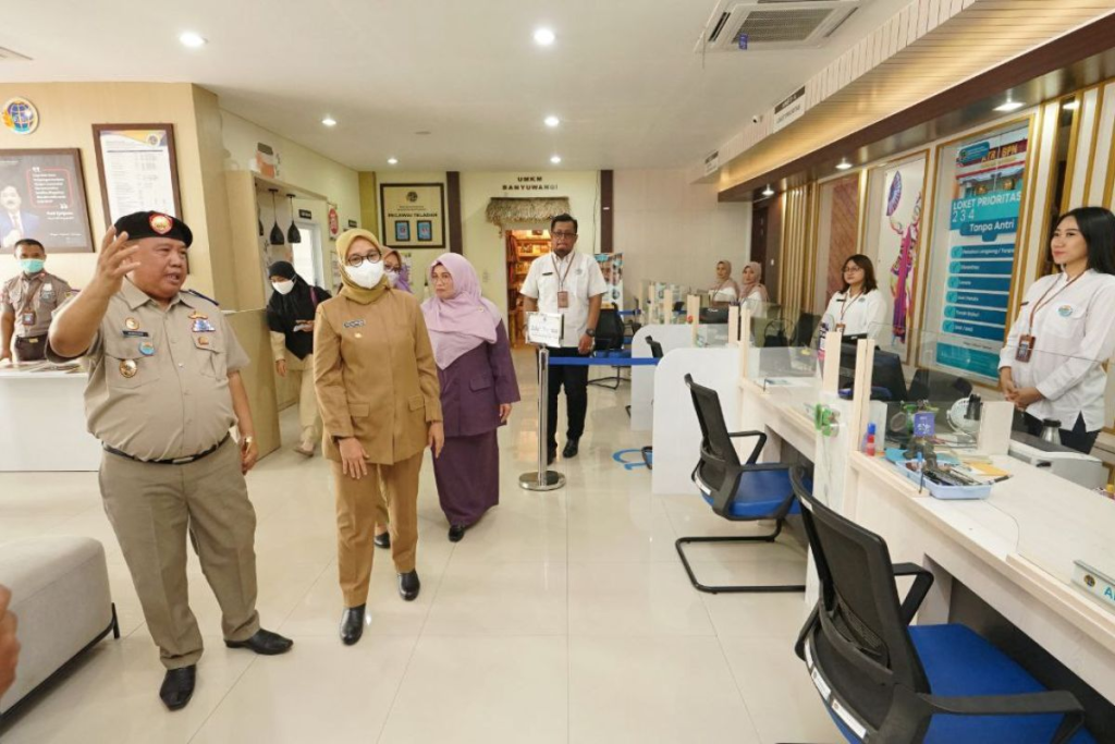 kantor pelayanan publik BPN Banyuwangi.